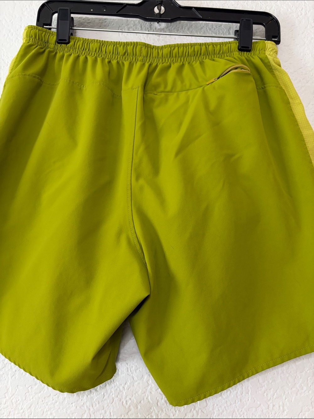 Outdoor Voices High Stride Green Shorts - Picture 7 of 12